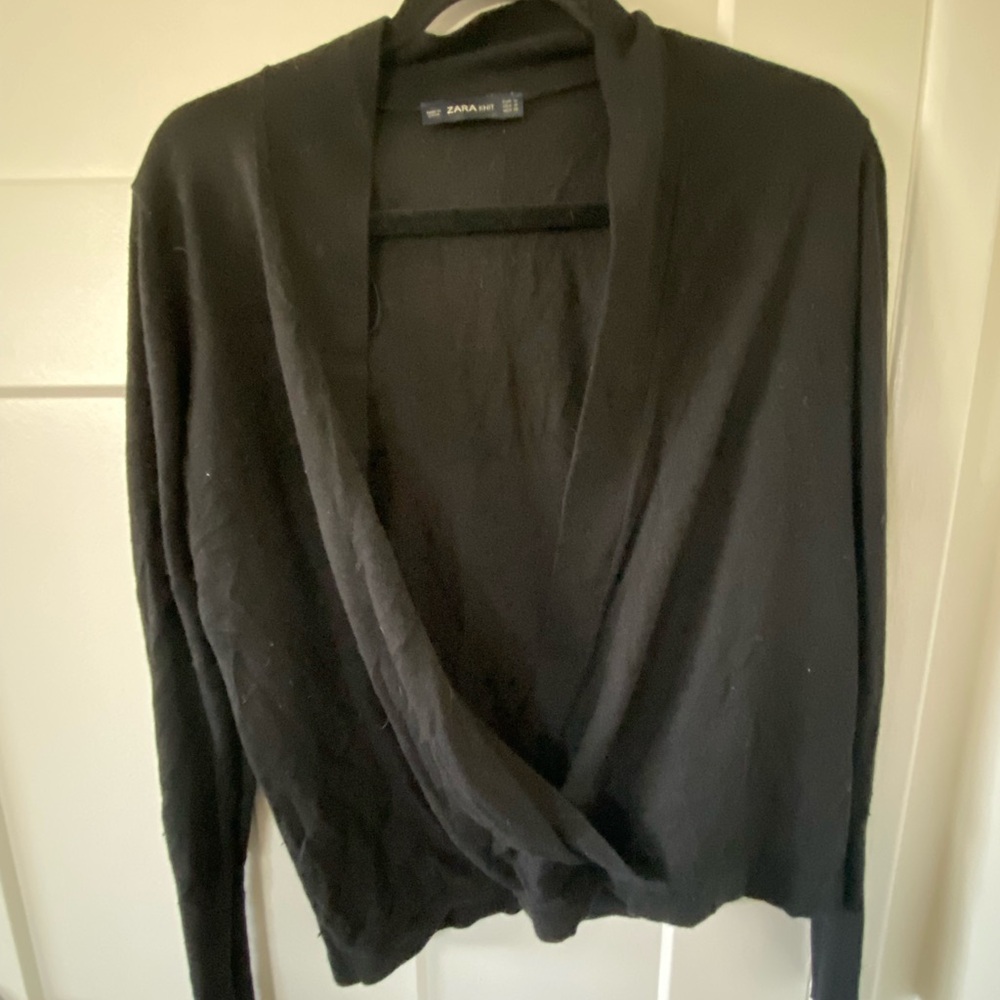 Zara Knit black pullover